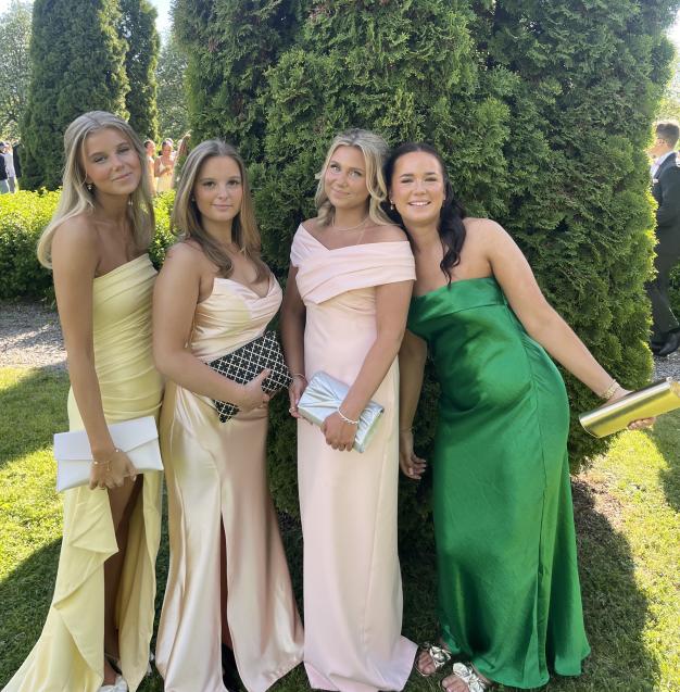 Ella Abrahamsson, Rebecca Dalmonte, Linnea Kling och Emma Toth i SA22M.