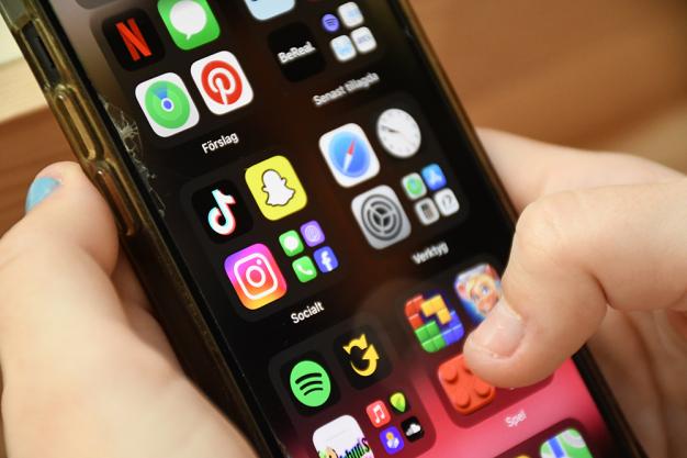 Elever vill se WGYnytt på TikTok, men ett förbud stoppar skoltidningen.