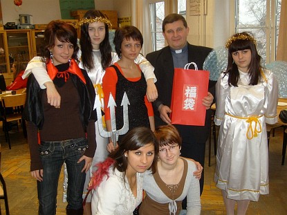 Fukubukuro (Bag of happiness) and student in Polish school