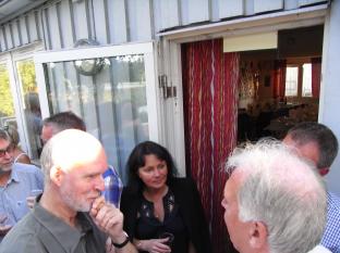 Peter Lindskog, föreningens grundare och ålderman.<br />Agneta Kristensen.<br />Bakifrån Tommy Björkman och en liten skymt av Johan Wahledow bakom Tommy,