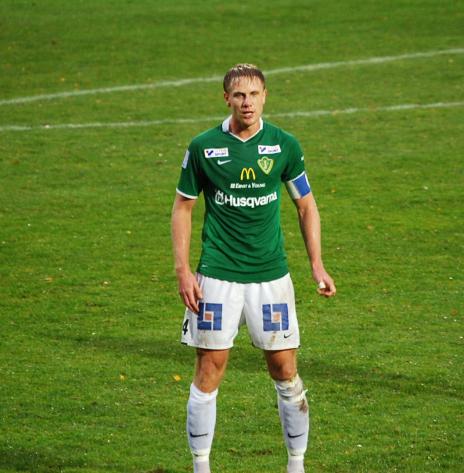 En ovan målskytt - lagkaptenen Daniel Karlsson