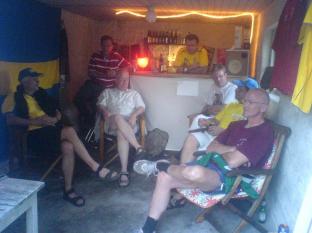Grabbarna p Tomas bar.Fr. v Stefan Swe, ke Erlandsson, Anders B,Tomas E,Anders S,Muck och Kjell.Bakom kameran Peter \