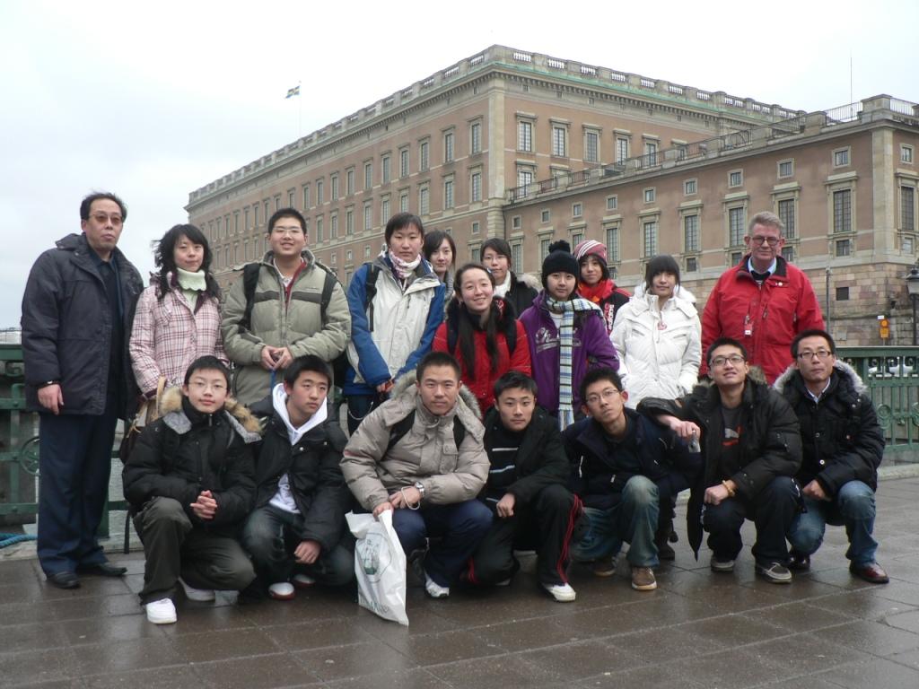 Våra kinesiska gäster under ett studiebesök i Stockholm
