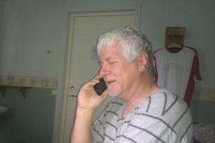 Eftersom logistikchefen Stefan L var frånvarande fick en annan Stefan ta över. Men hur fixar man en taxi i Målilla? Han fick ringa den ordinarie!!!!!