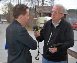 Representant från Länsstyrelsen intervjuas av Lennart Sundvall SR