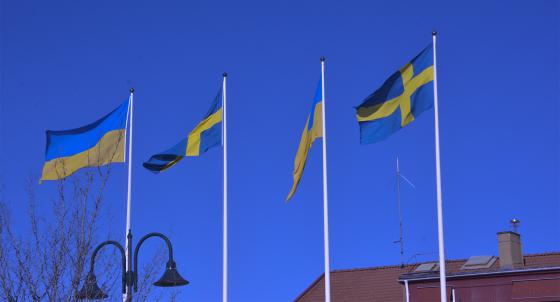 Flaggning untanför kommunhuset i Bollebygd.