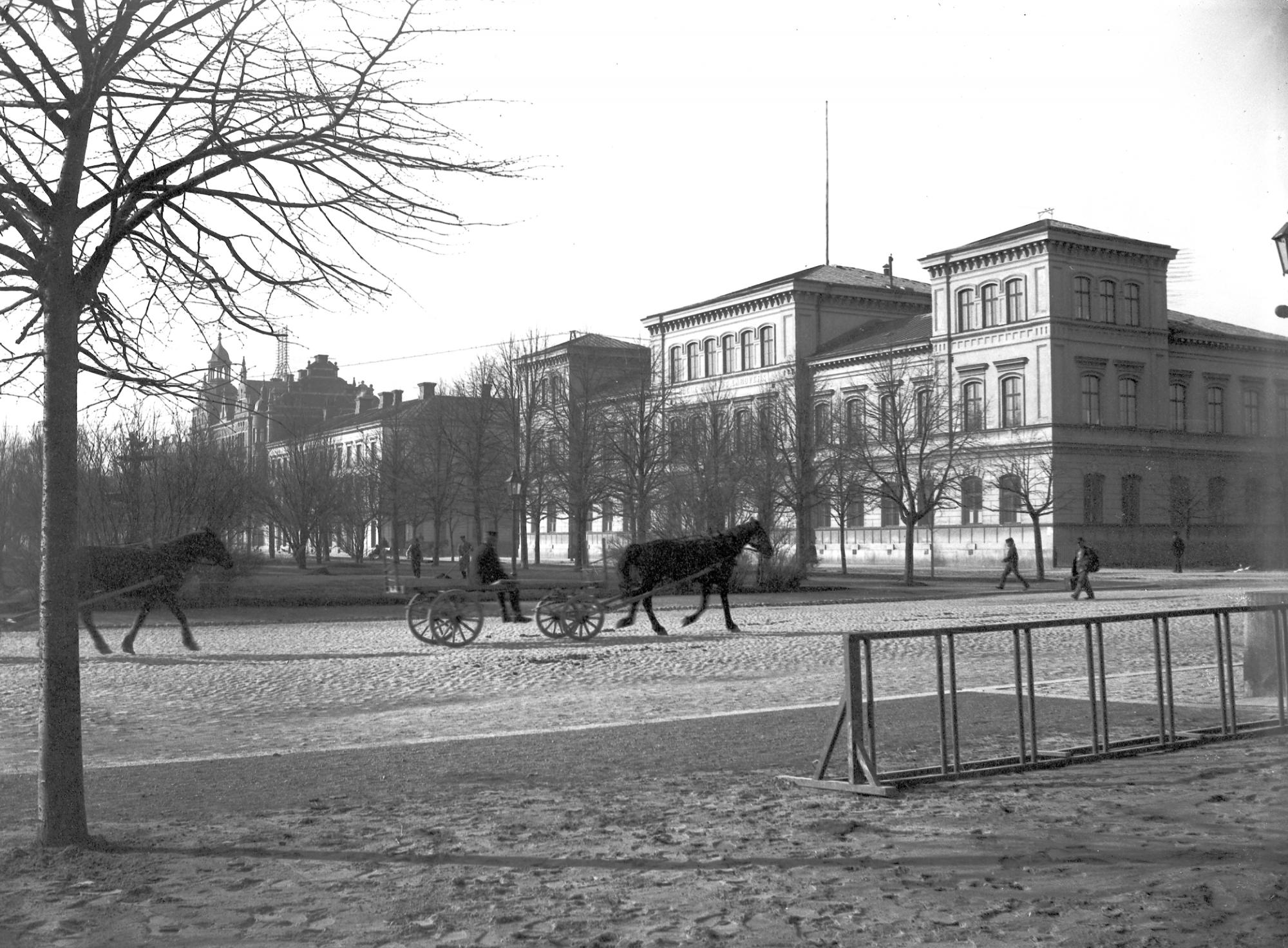 Vasaskolan 1871-1912.  Nu inne i den nuvarande skolan.