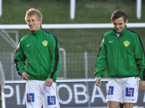 Darko gjorde ett piggt inhopp och ville ha mycket boll.<br />När får vi se Svensson spela igen? Vem är Svensson lik?<br />