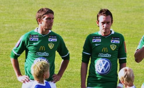 Dennis och Smylie. Vi får hoppas att Smylie knä läker som det ska och att Södra får värva honom.<br />
