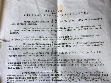 Originaldokument stadgar Värings Hemsysterförening antagna 19 maj 1943