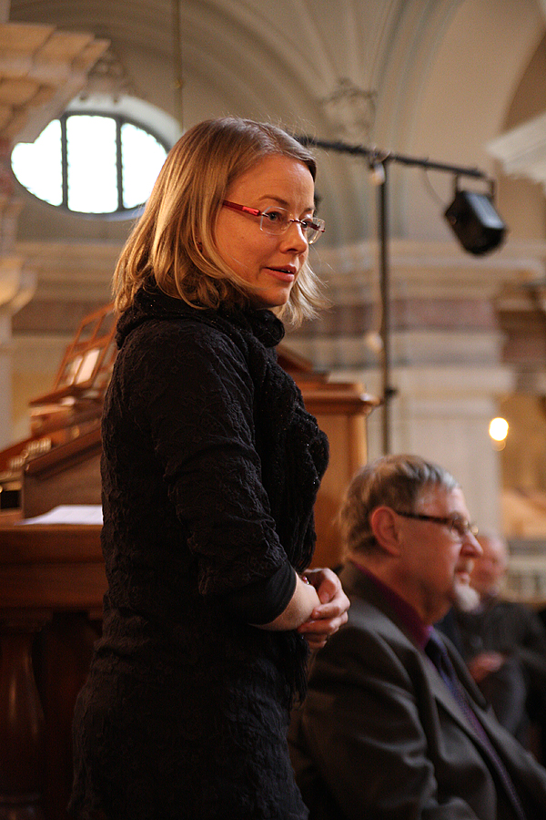 <span>Maria Fredén som spelade Otto Olssons Orgelsonat i E-dur i söndagens konsert.</span>