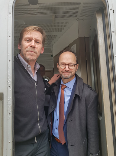 Peter Rosholm (S), kommunstyrelsens ordförande i Bollebygd men även lokförare tog med sig infrastrukturminister Tomas Eneroth i förarhytten på tåget mellan Göteborg och Borås.