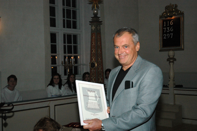 En glad och verraskad Thord Gustafson utsgs ikvll till 2008-rs Bollebygdsambassadr