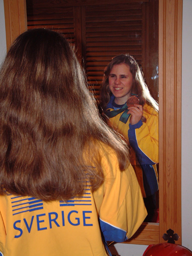 Helena och det svenska landslaget fick med sig en bronsmedalj hem från Olympiaden i Sydney.