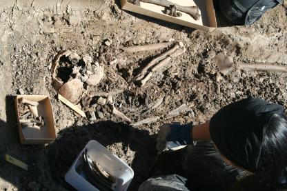 Kistgrav med två skelett